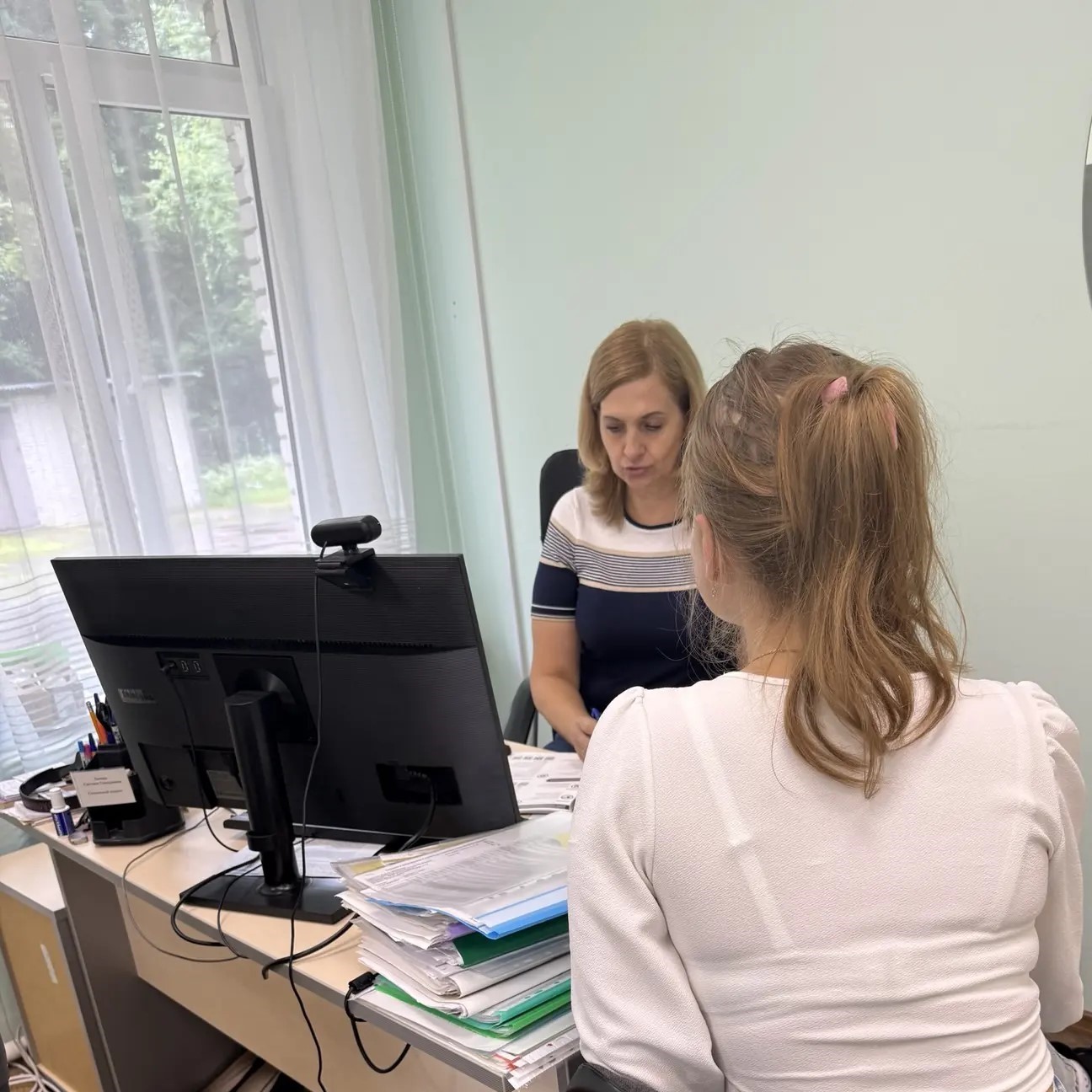 Шаг во взрослую жизнь: консультации по правовой и социальной поддержке выпускников