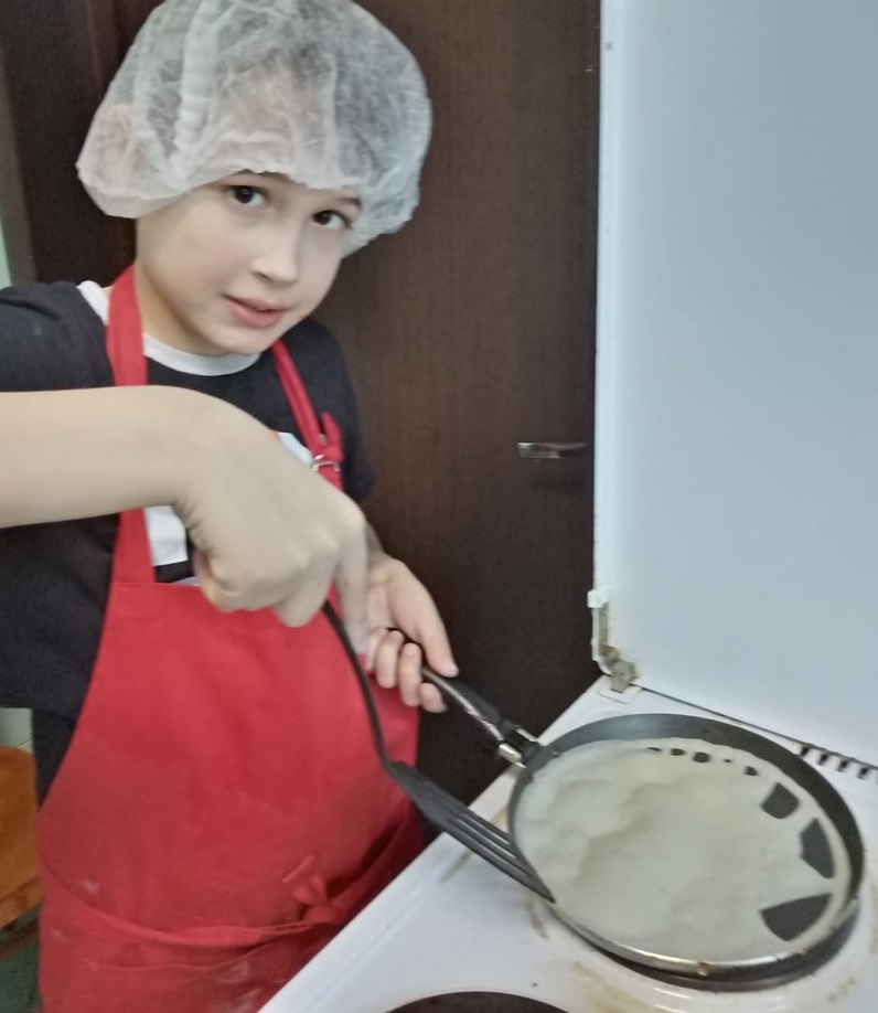 Выпечка блинов на Масленицу Выпечка блинов на Масленицу