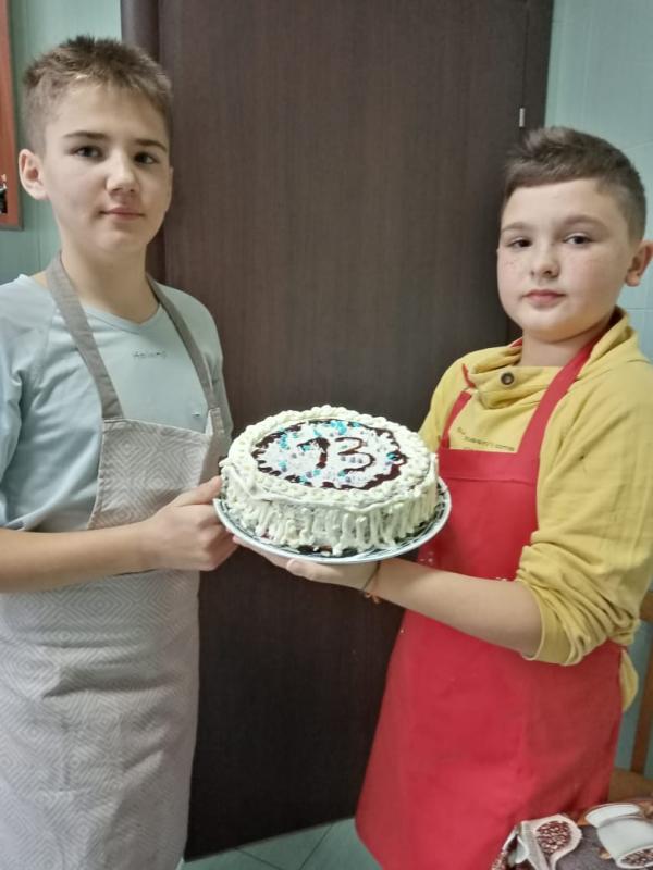 Юные кондитеры