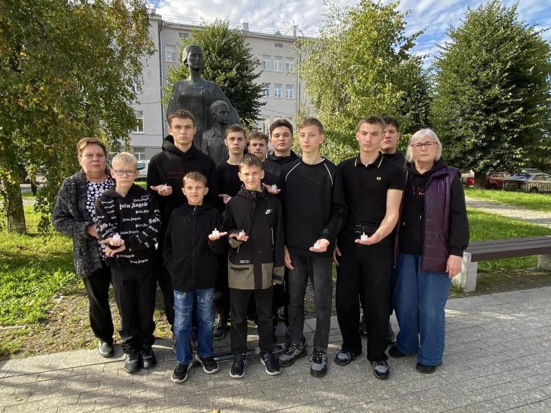 Неделя памяти и гордости: патриотическое воспитание в нашем центре