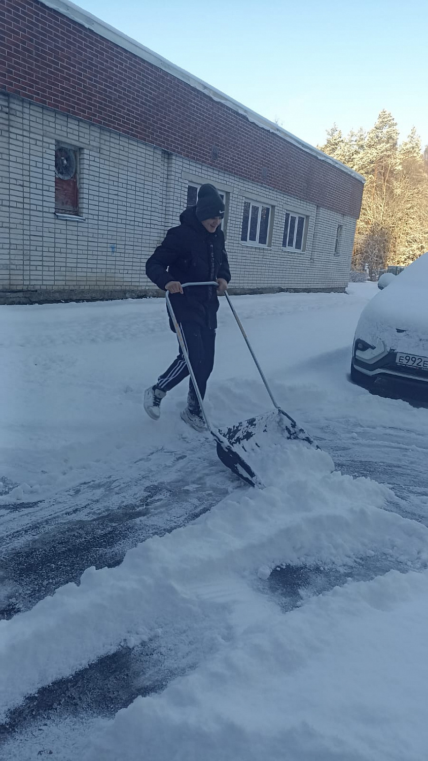 Уборка снега